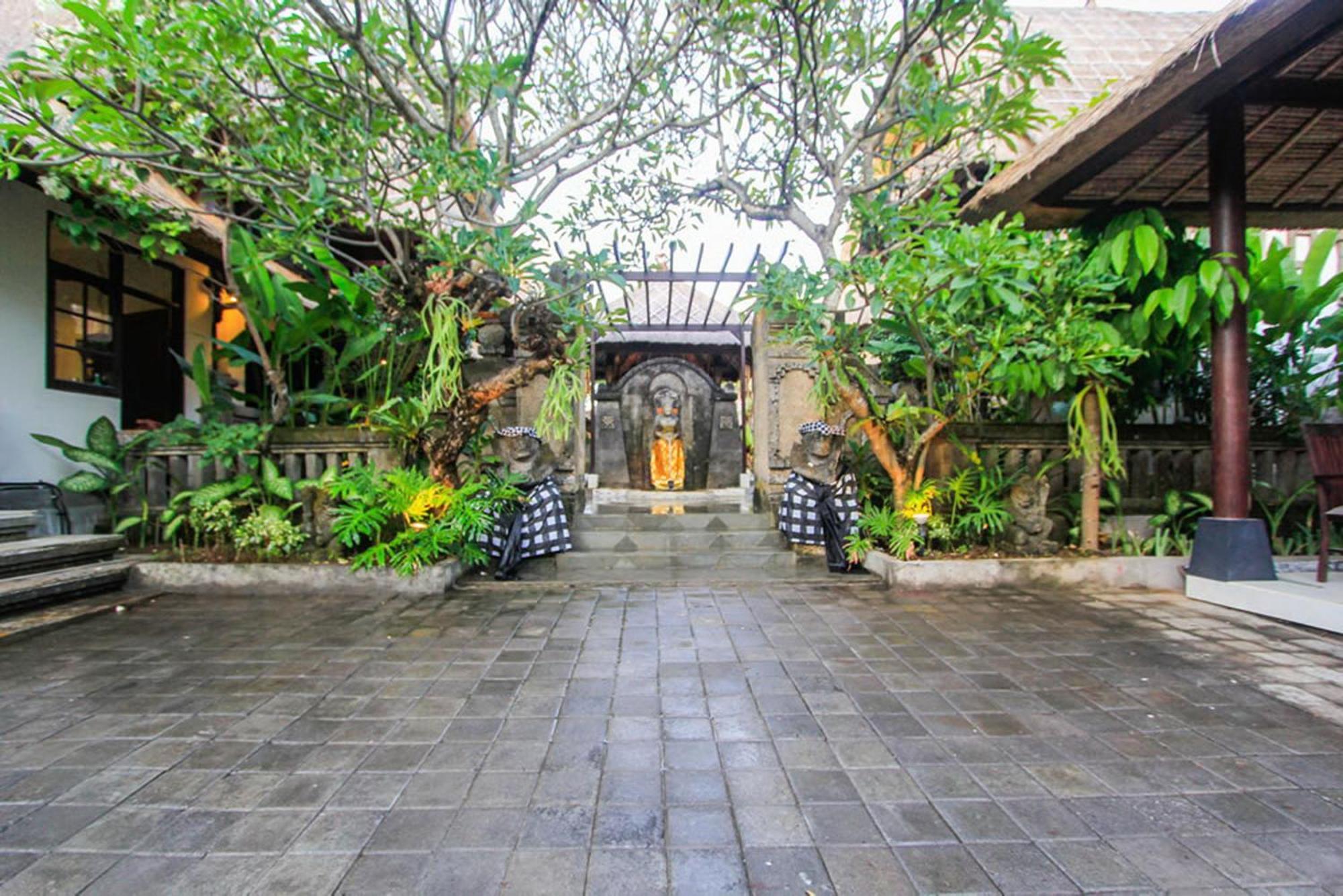 Radiant Jepun Villa Legian Exterior foto